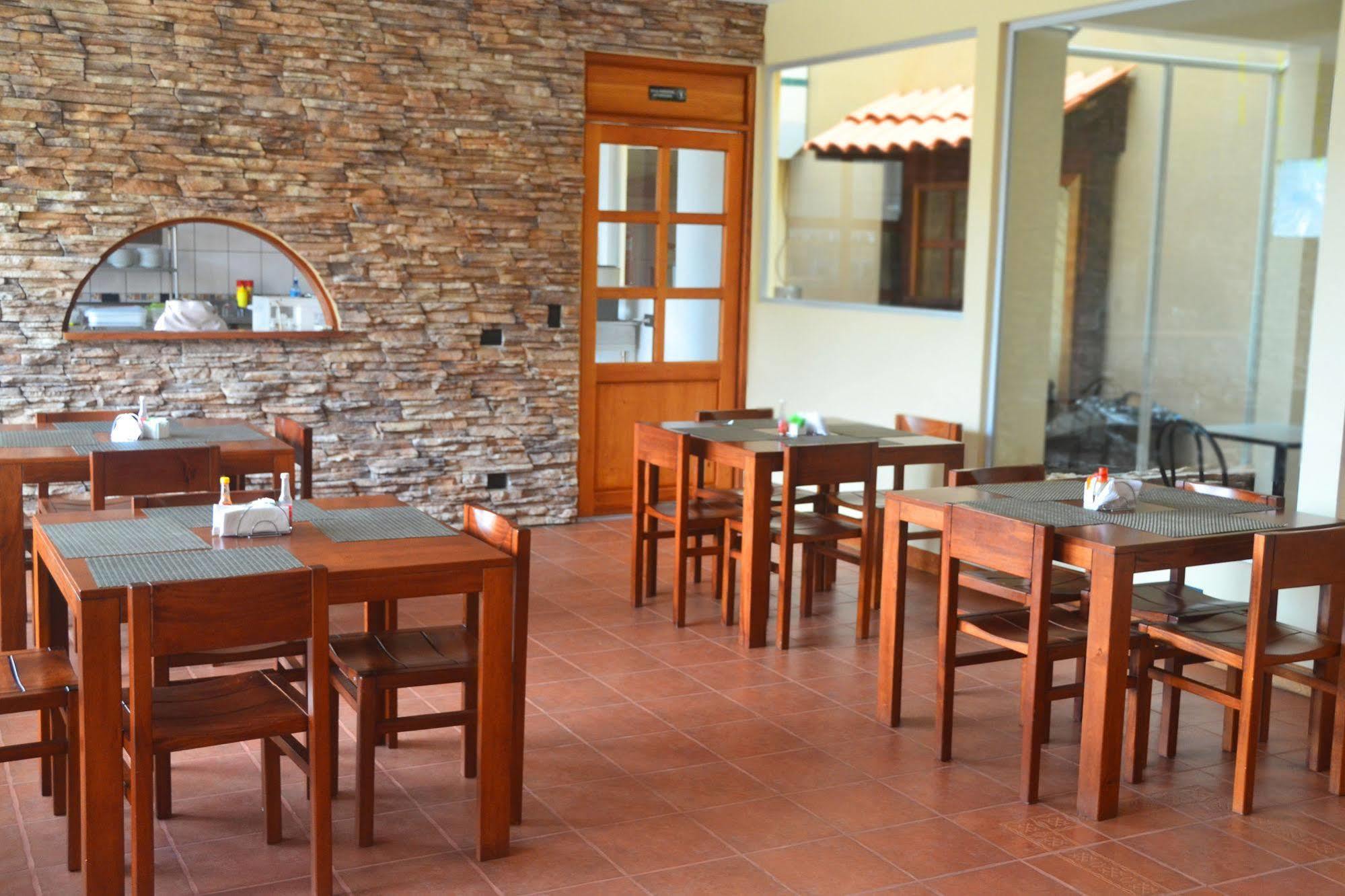 Hotel La Villa Quesada  Exterior foto